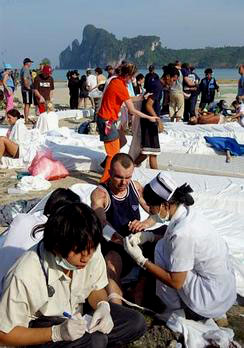 Medical personnel tend to the wounded in Thailand